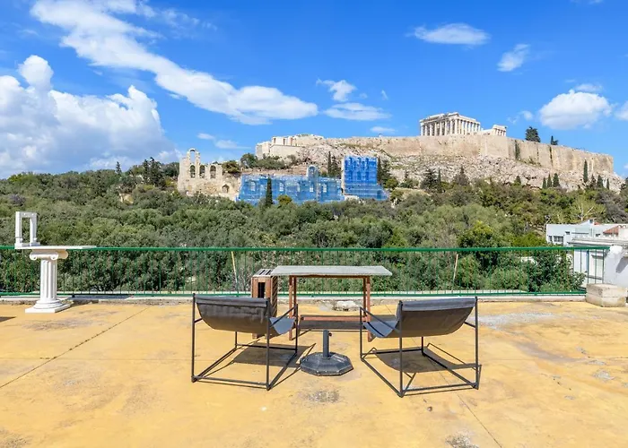 Holodek Apartments : Parthenon